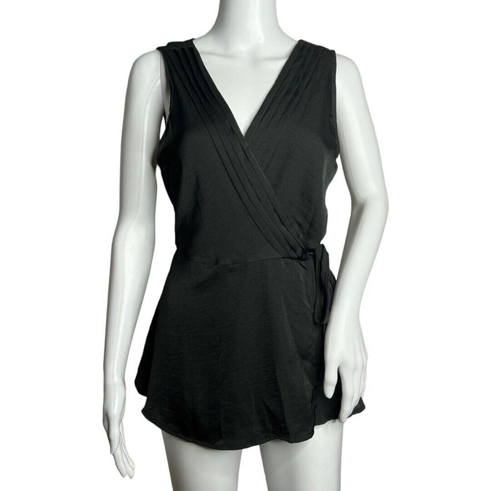 Modcloth Shirt Womens Medium Black Wrap Blouse Satin Sleeveless True Wrap Casual